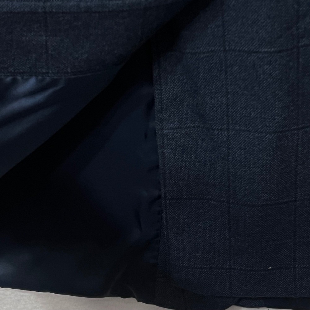 Ralph Lauren Men's 46R‎ Navy Wool Windowpane Blazer – 2-Button Classic Fit - Picture 11 of 11